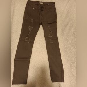 NWOT Gray Jeggology Distressed Jeans